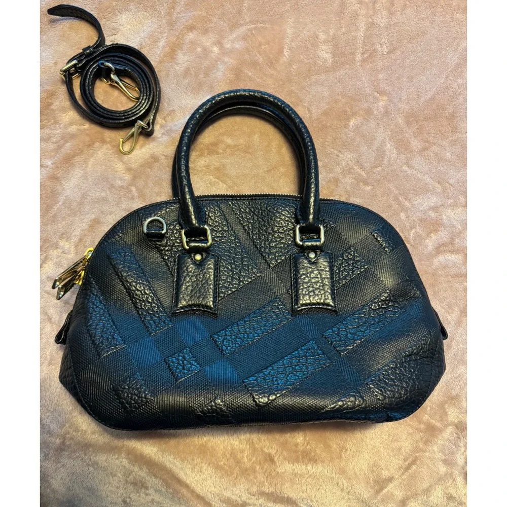 Elegant Burberry Black Embossed Check Grain Leather Satchel Crossbody Bag